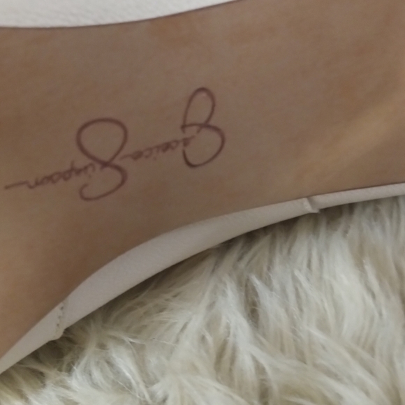 🆕⭐ Jessica Simpson Ivory white western bootie - Picture 11 of 14